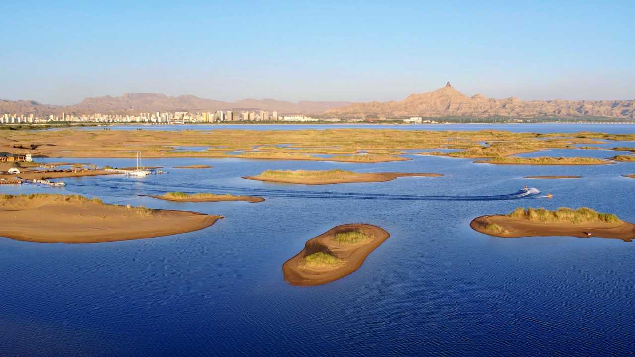 乌海,绿色发展转型的绿色奇迹之城